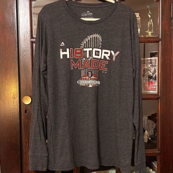 Red Sox 2018 World Series Champions T Shirt Majestic Long Sleeve Gray Mens XL - Picture 1 of 4